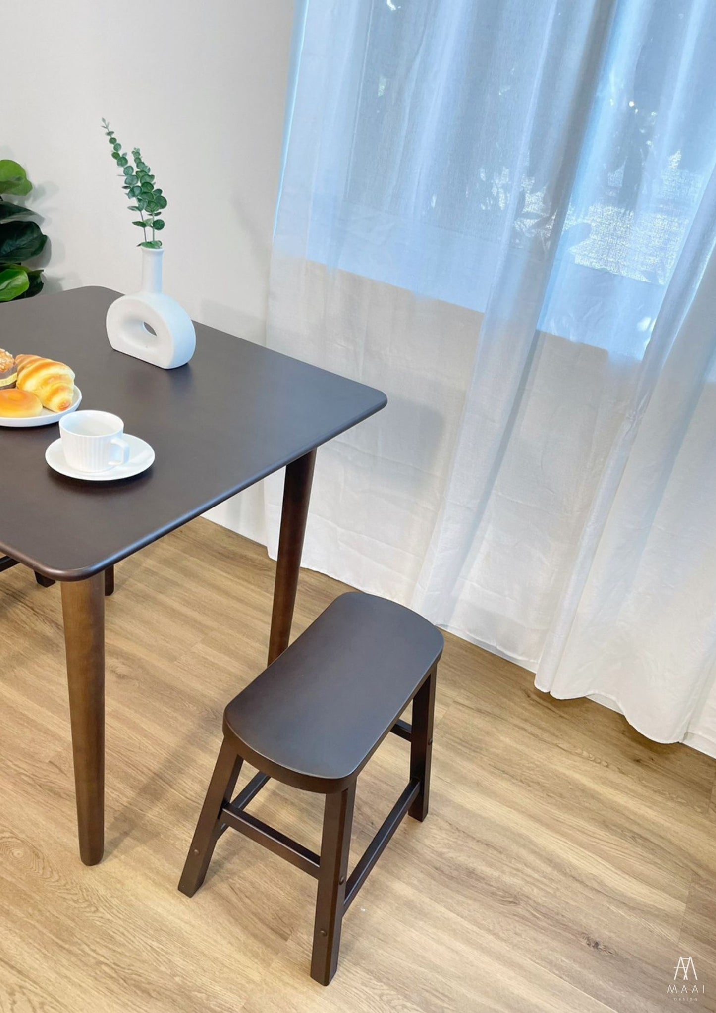 MAAI Design Haru Table โต๊ะทานข้าว 80x80 สไตล์ญี่ปุ่น มินิมอล โคซี่