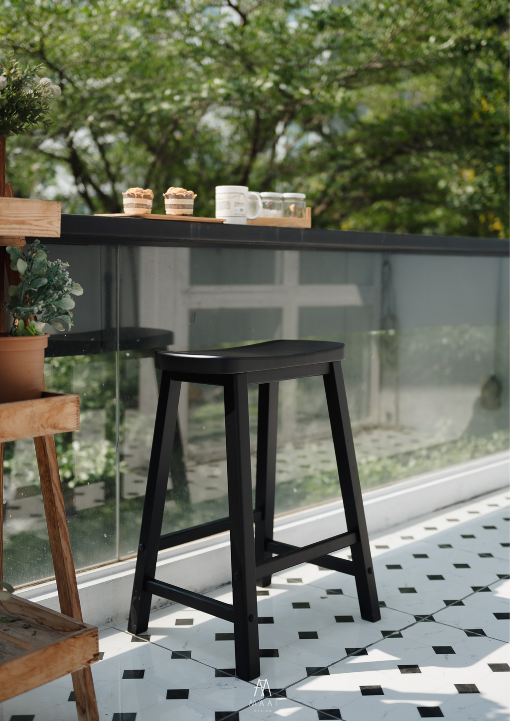 Bakuro Stool