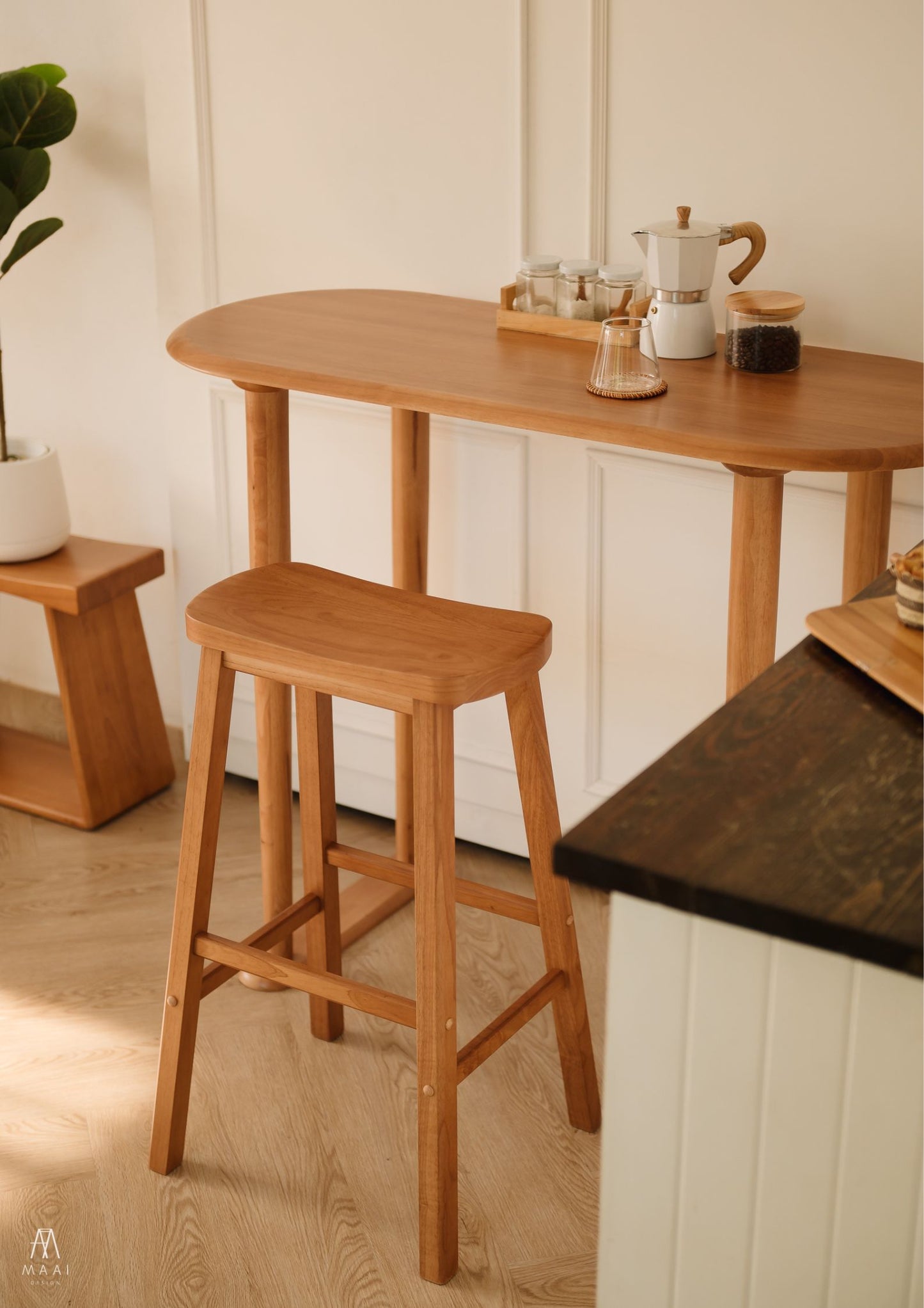 MAAI Design Basuru stool 03203 เก้าอี้นั่งสตูลสูง เก้าอี้บาร์ ประกอบสำเร็จ
