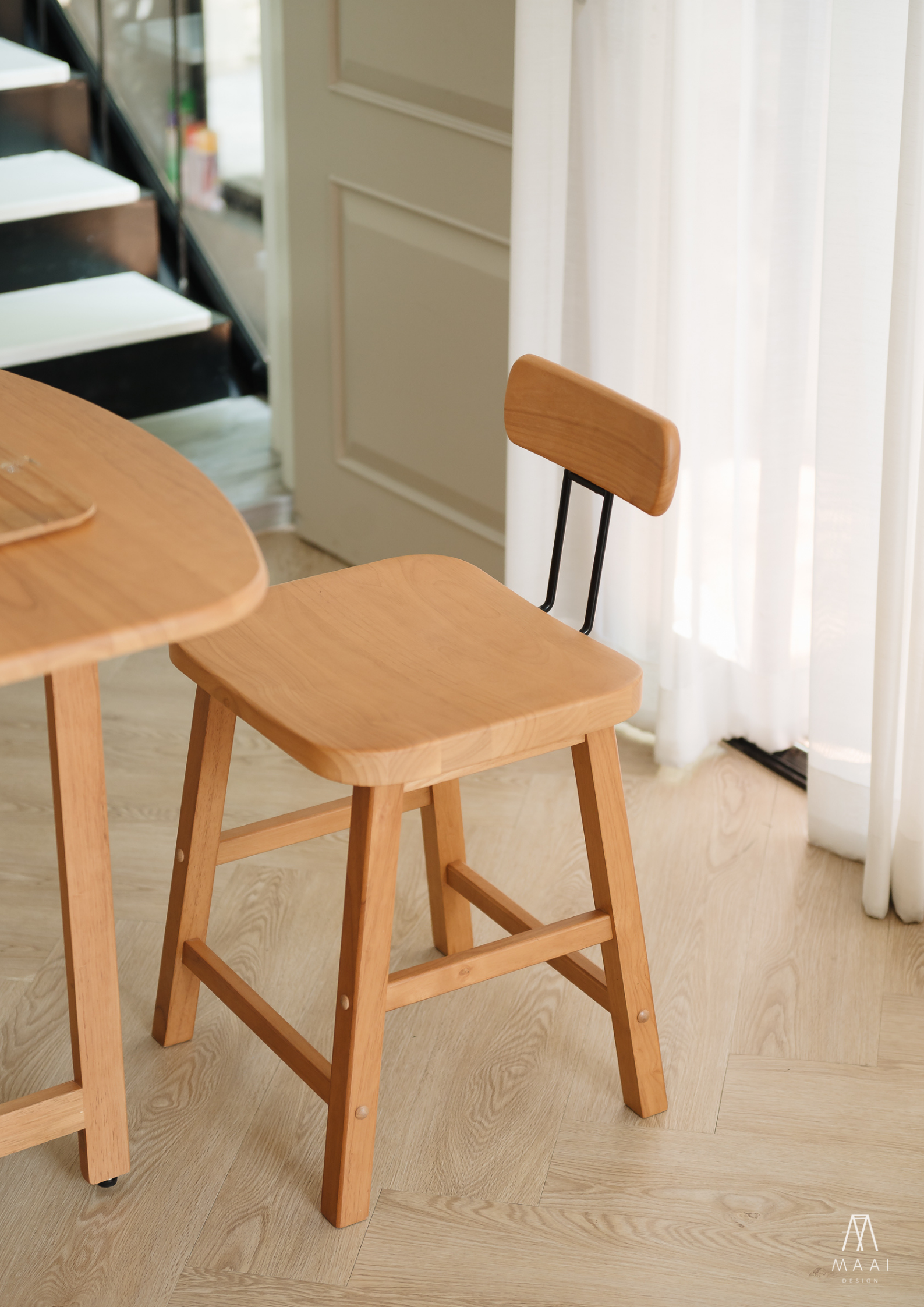 MAAI Design Mazeru stool ที่นั่งสูง45cm เก้าอี้นั่งสตูล สไตล์ญี่ปุ่น พร้อมพนักพิง