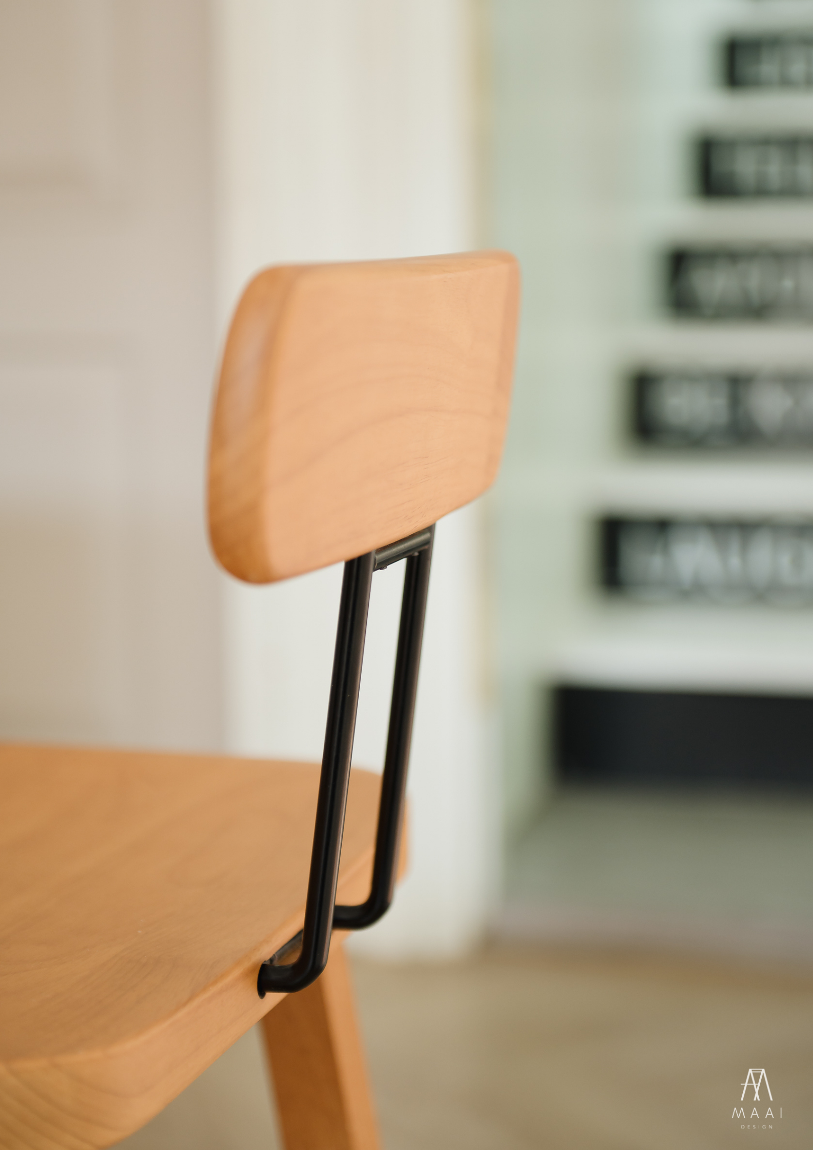 MAAI Design Mazeru stool ที่นั่งสูง45cm เก้าอี้นั่งสตูล สไตล์ญี่ปุ่น พร้อมพนักพิง