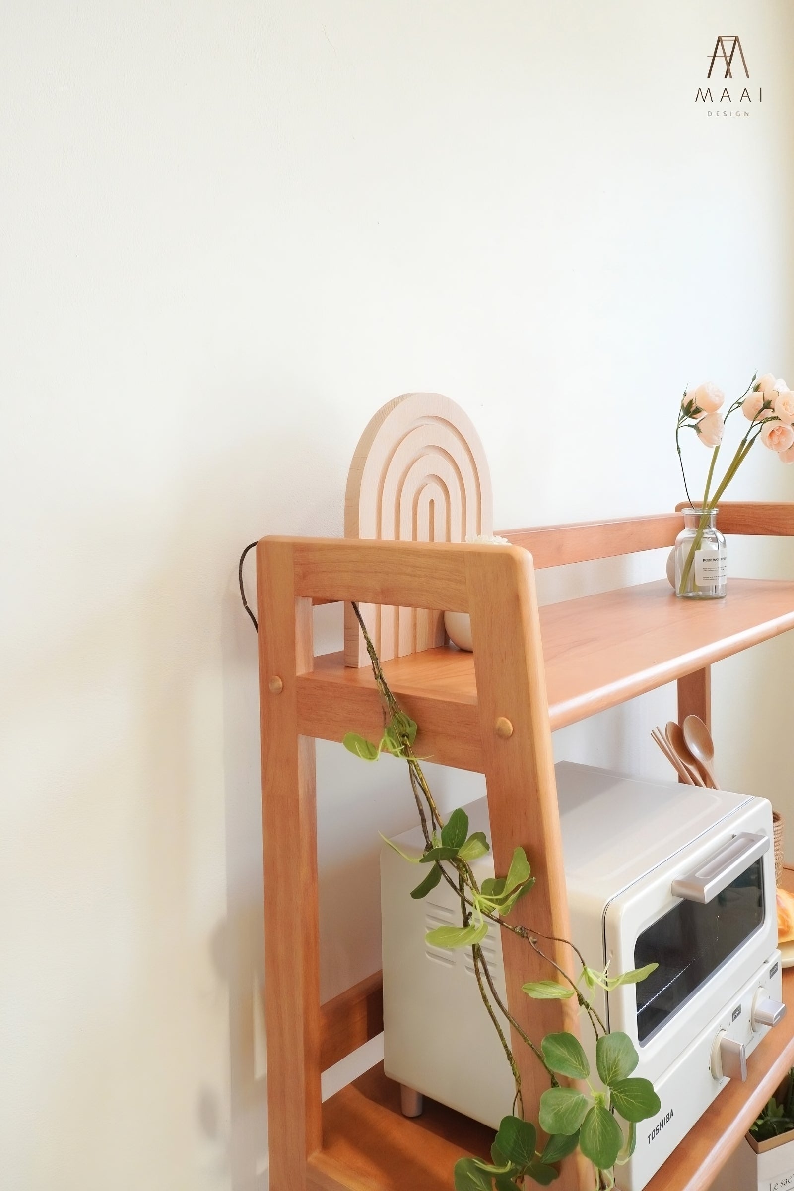 Shiyoko Shelf