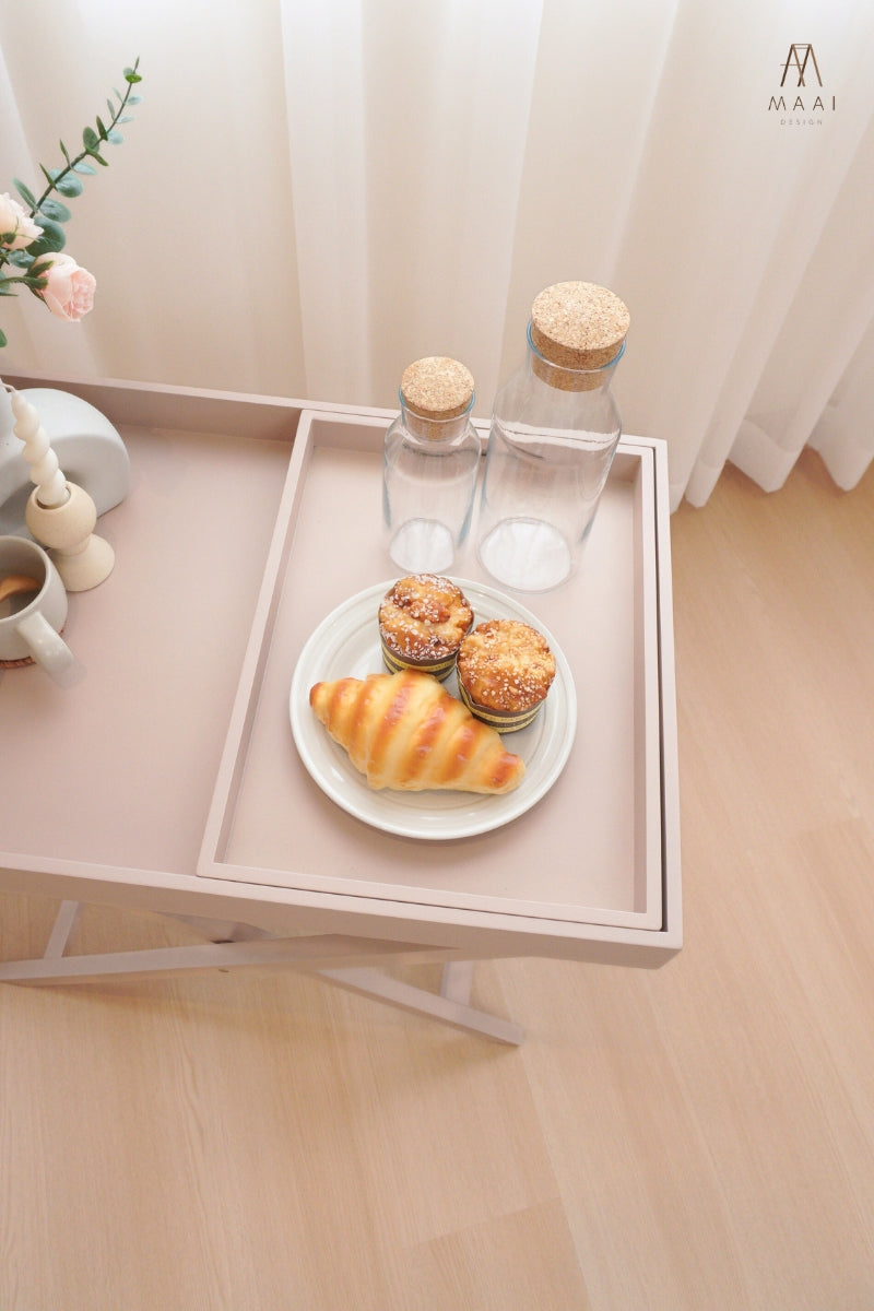 Clearance sale โต๊ะ วางถาดพร้อมขาตั้ง ขาพับ