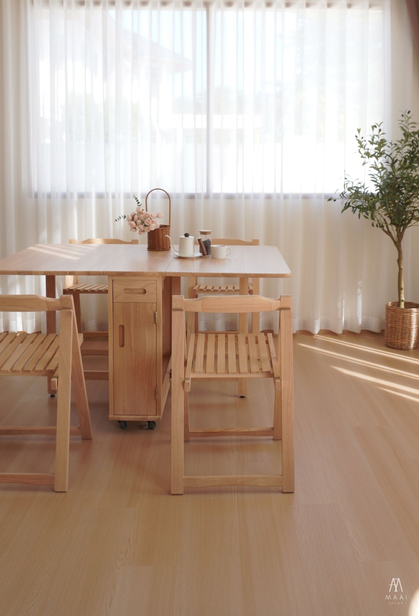 MAAI Design Butterfly table set ชุดโต๊ะพับ พร้อมเก้าอี้พับเก็บได้ 4ตัว ประกอบสำเร็จ โต๊ะอเนกประสงค์