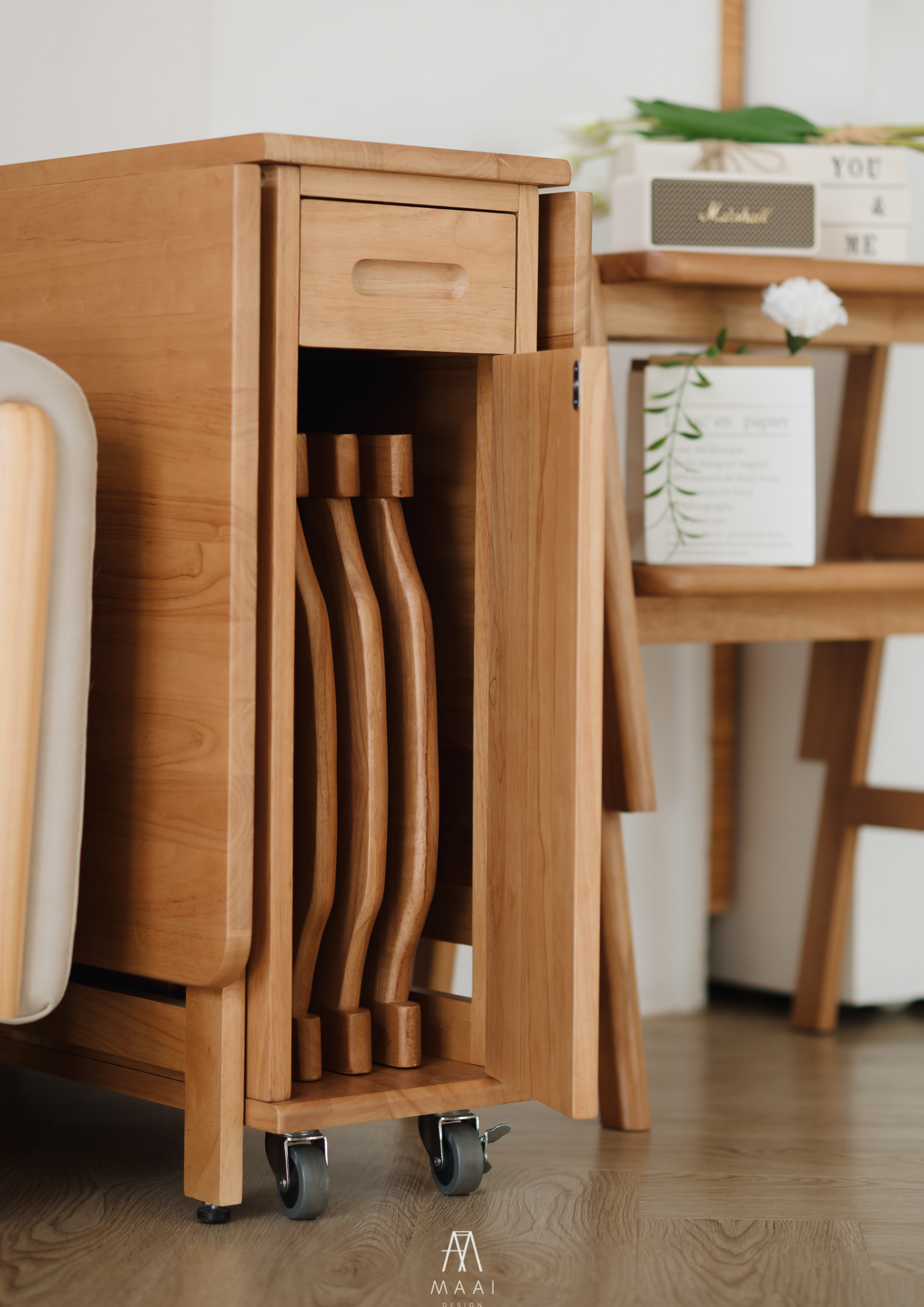 MAAI Design Butterfly table set ชุดโต๊ะพับ พร้อมเก้าอี้พับเก็บได้ 4ตัว ประกอบสำเร็จ โต๊ะอเนกประสงค์