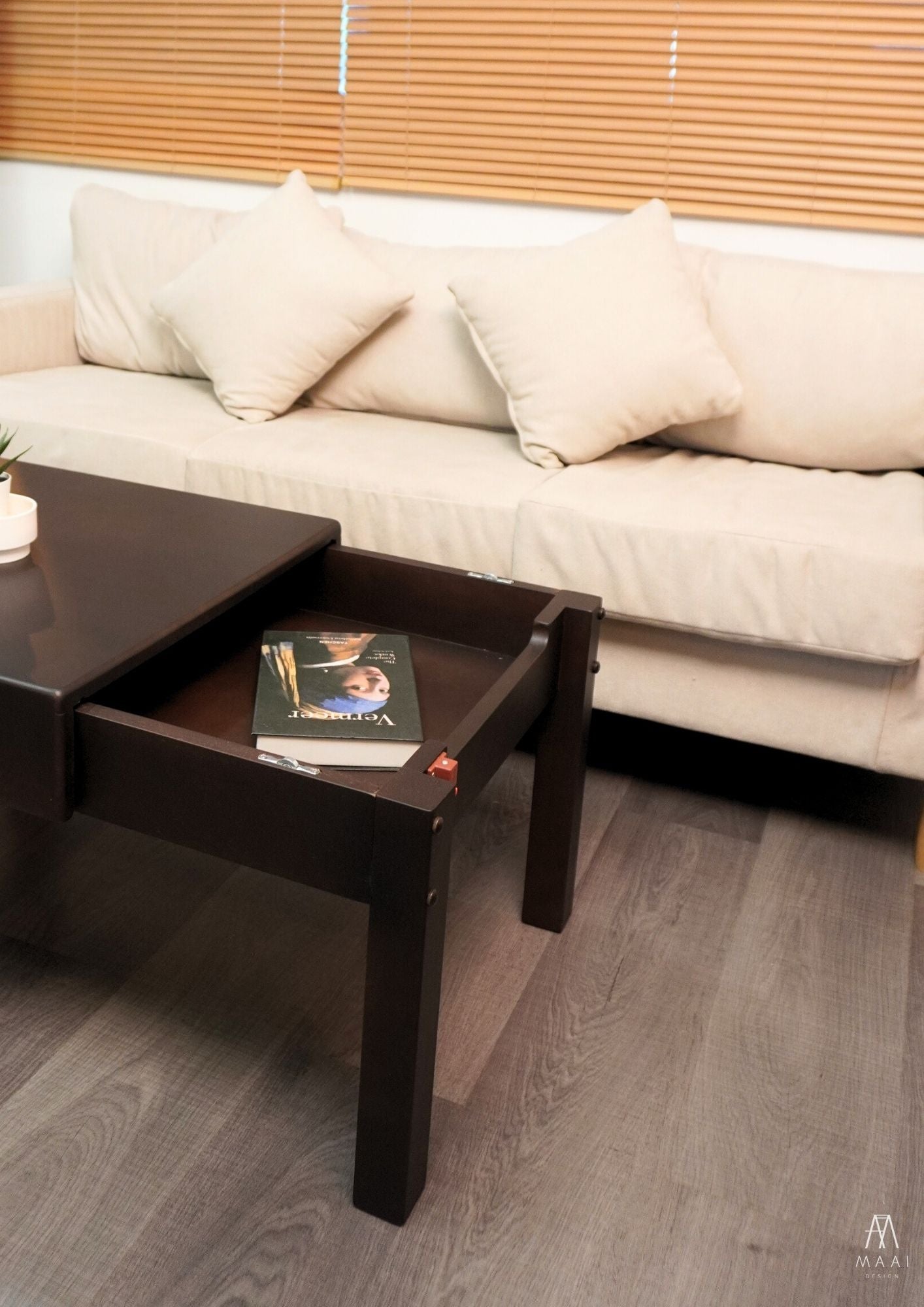 MAAI Design Shuno table โต๊ะกลางโซฟา มีที่เก็บของ