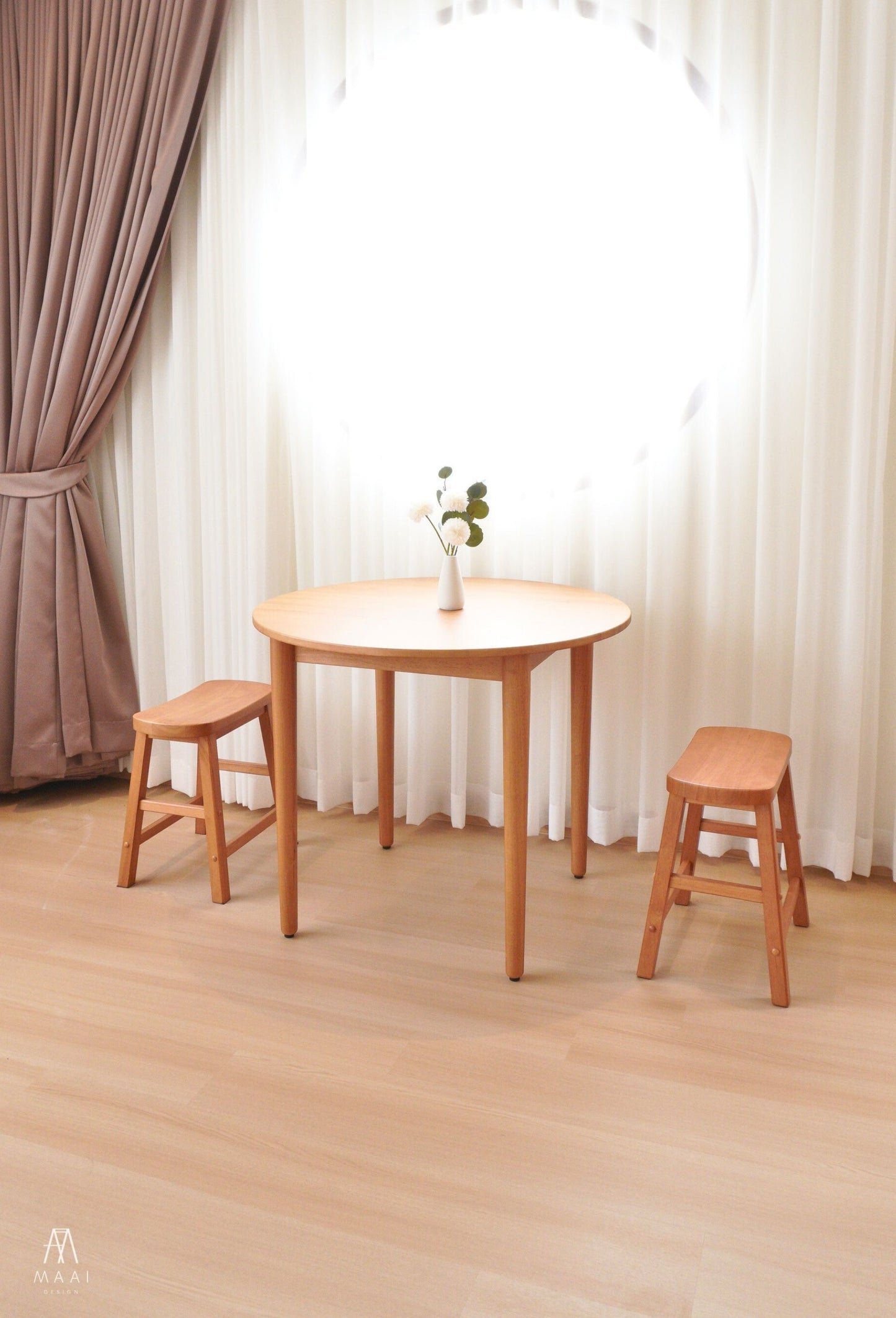 MAAI Design Maru Table โต๊ะทานข้าว ทรงกลม 90x90 สไตล์ญี่ปุ่น มินิมอล โคซี่