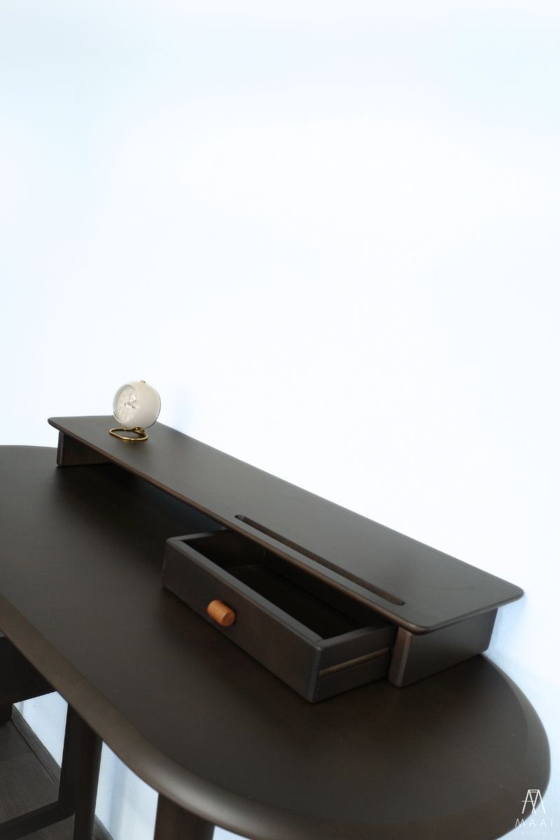 MAAI Design Grande Shelf ชั้นวางของเสริม