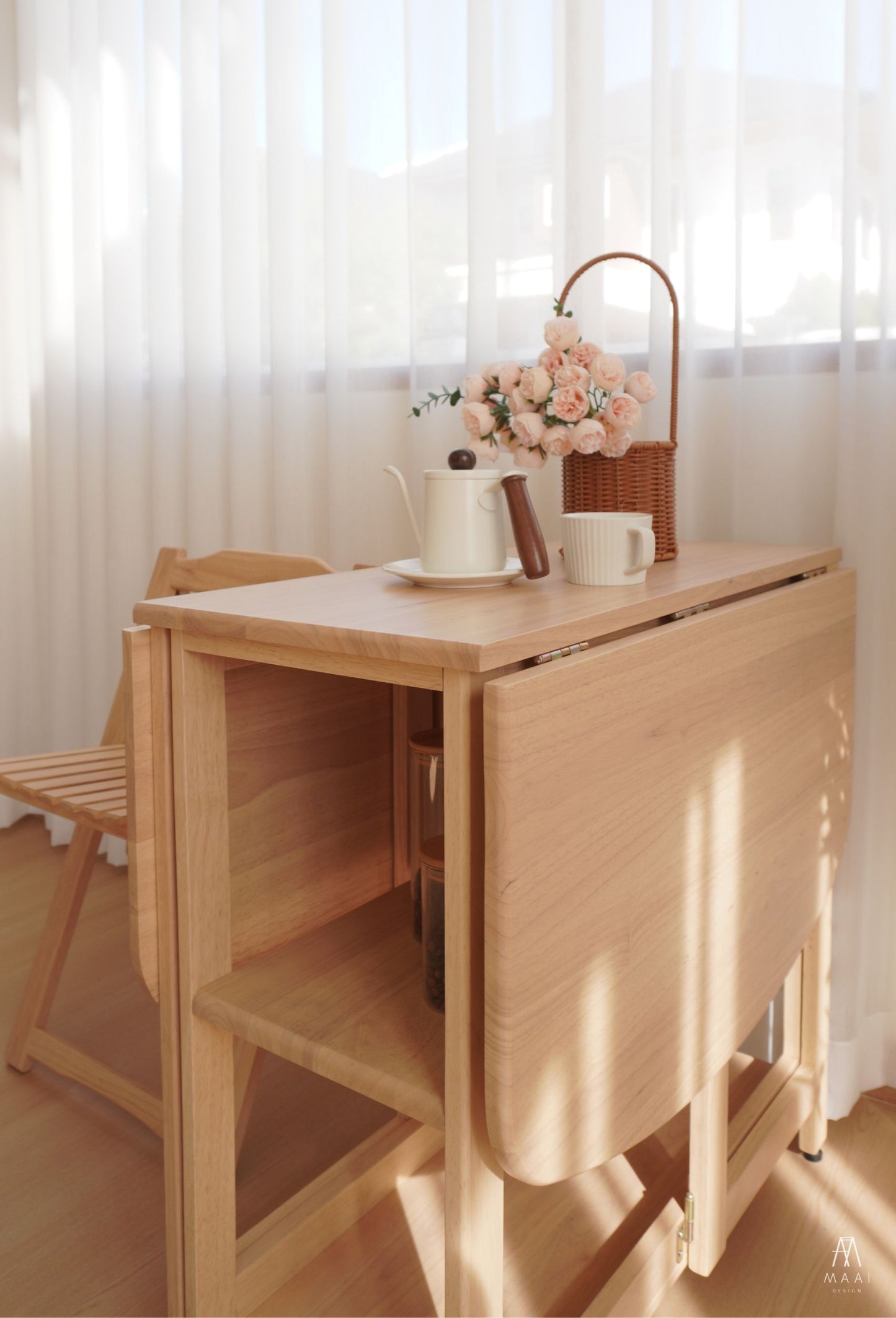 MAAI Design Nabi table โต๊ะพับประหยัดพื้นที่ multi-function ประกอบสำเร็จ