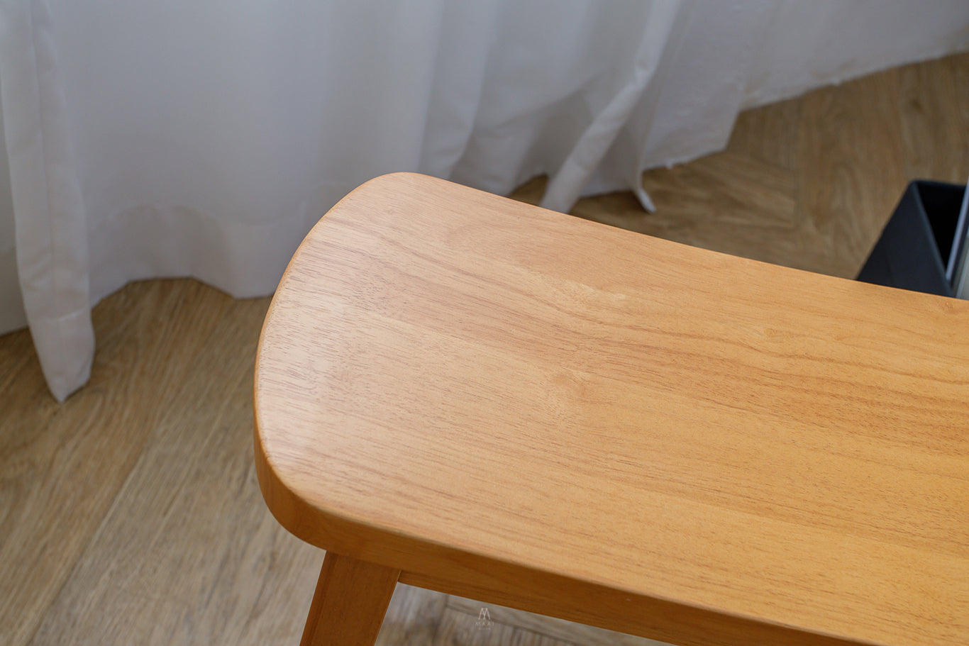 MAAI Design Yokuso stool เก้าอี้นั่งสตูลไม้จริงทั้งตัว ประกอบสำเร็จ