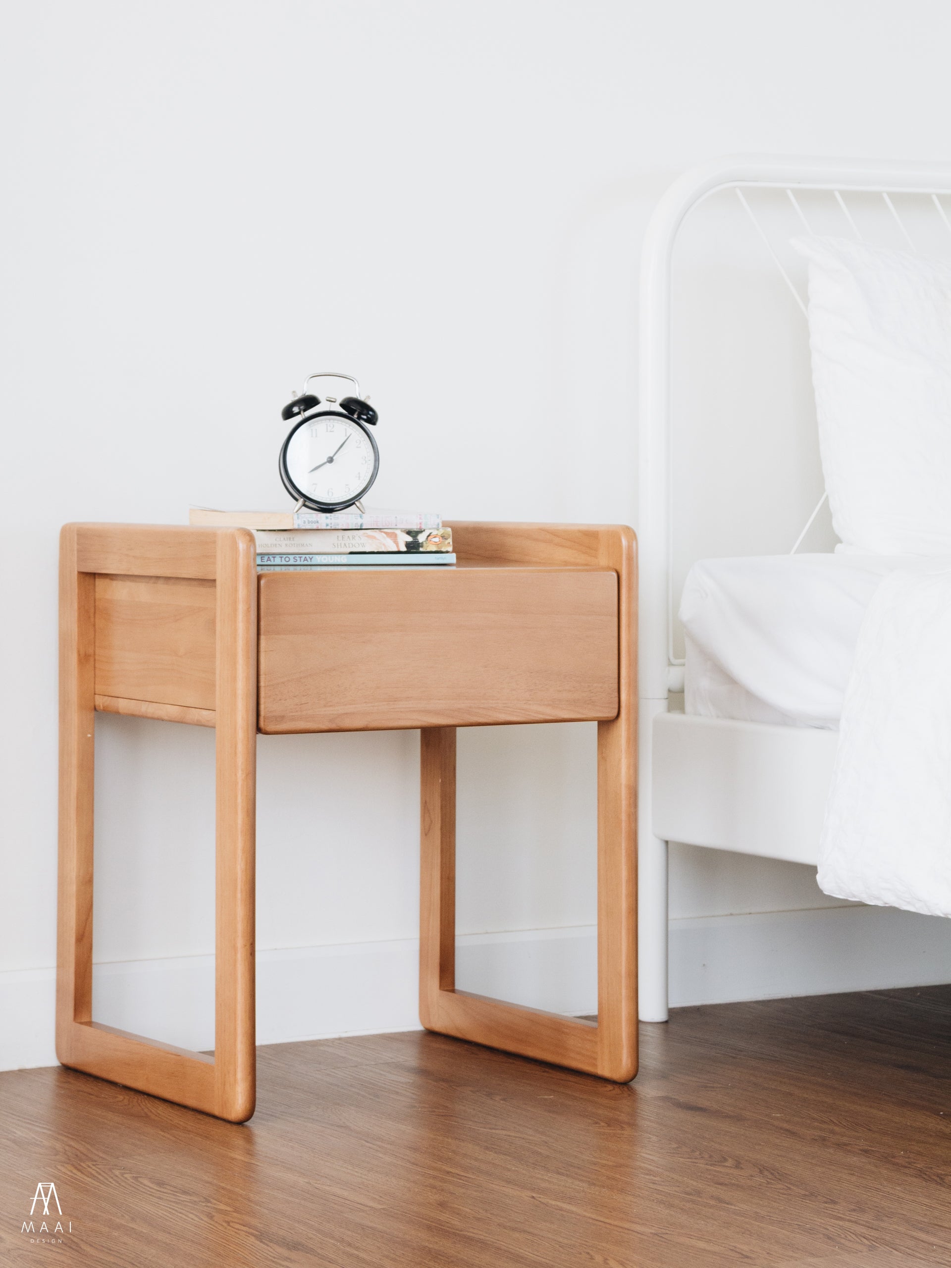 Uchu Side Table